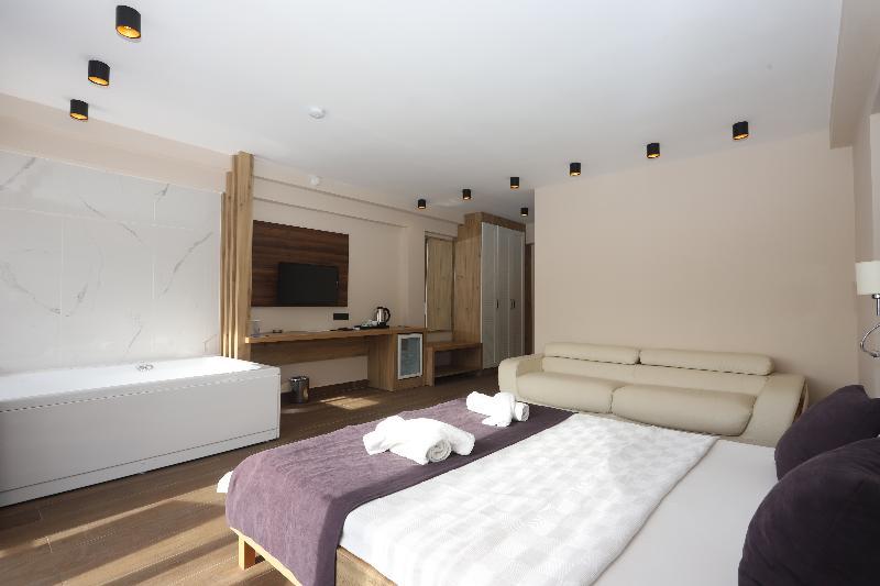 Sertil Royal Forest Hotel Олудениз Экстерьер фото